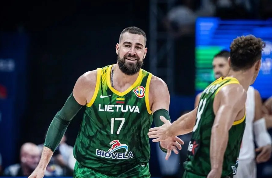 立陶宛代表队备战冲击冠军积极训练