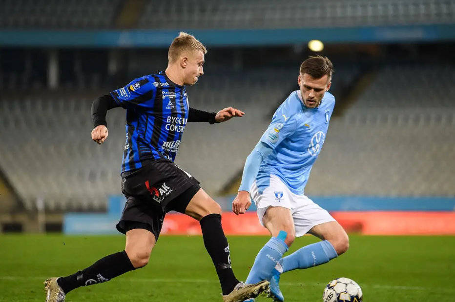 包含马赛主场击败图卢兹,全取三分守住争冠位置的词条 包含马赛主场击败图卢兹,全取三分守住争冠位置的词条