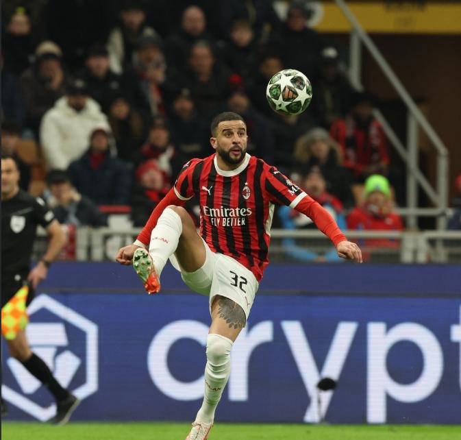 关于AC米兰险胜力挽狂澜,欧冠资格尚未见底的信息 关于AC米兰险胜力挽狂澜,欧冠资格尚未见底的信息