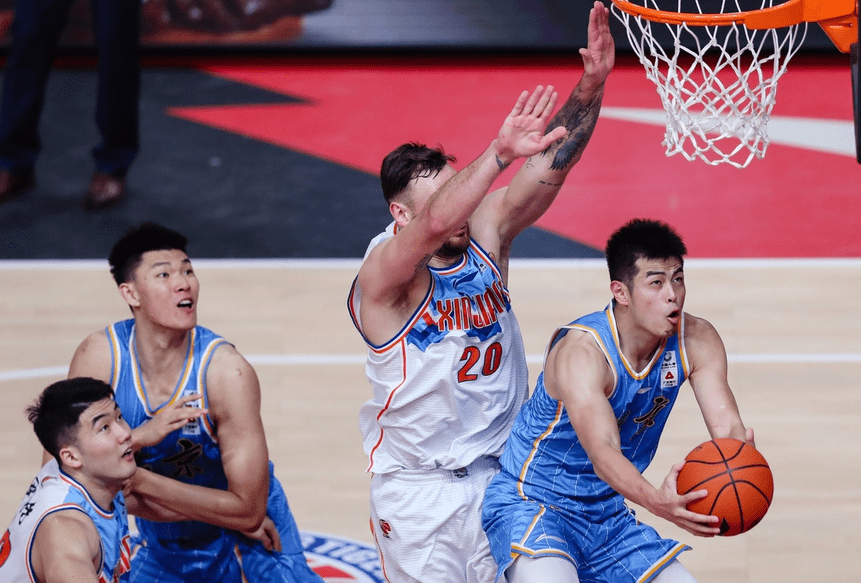 包含正在进行的比赛悬念迭起,胜负难料的词条 包含正在进行的比赛悬念迭起,胜负难料的词条