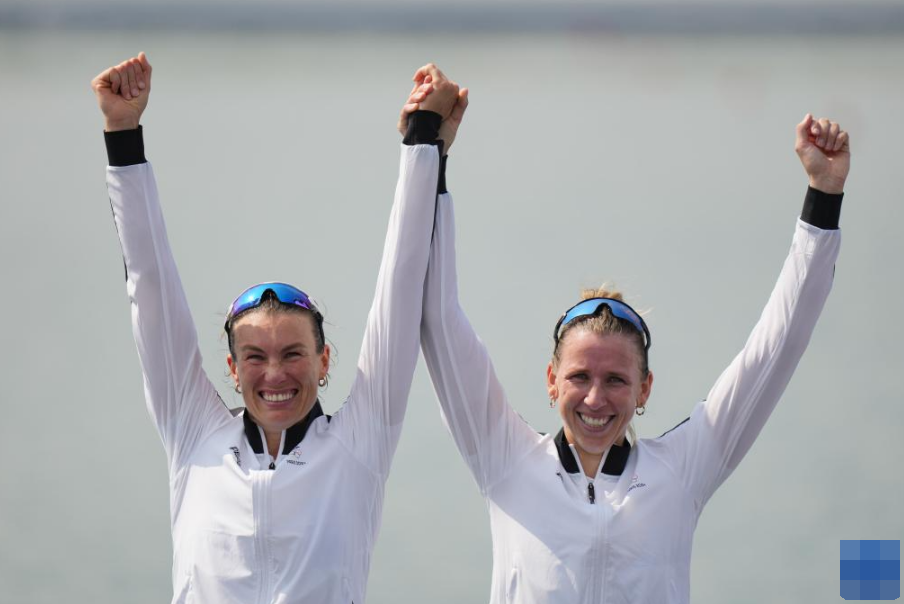 新西兰运动员表现出色，引发热烈讨论