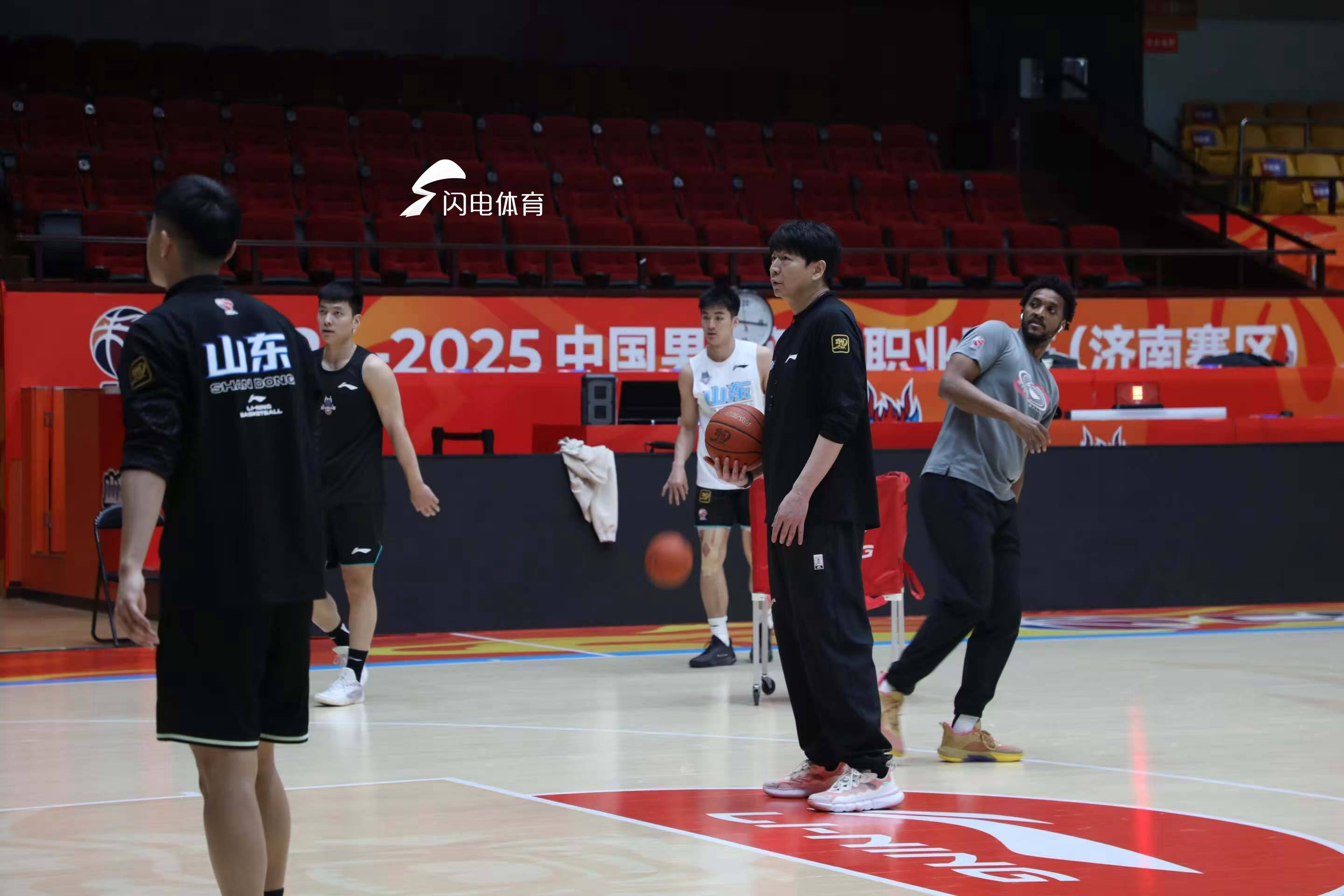 山东鲁能助阵送北控失利，目标冲击前八的简单介绍