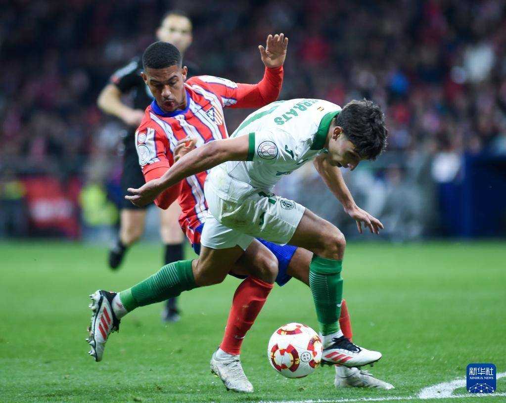 马德里竞技大胜，保持不败记录