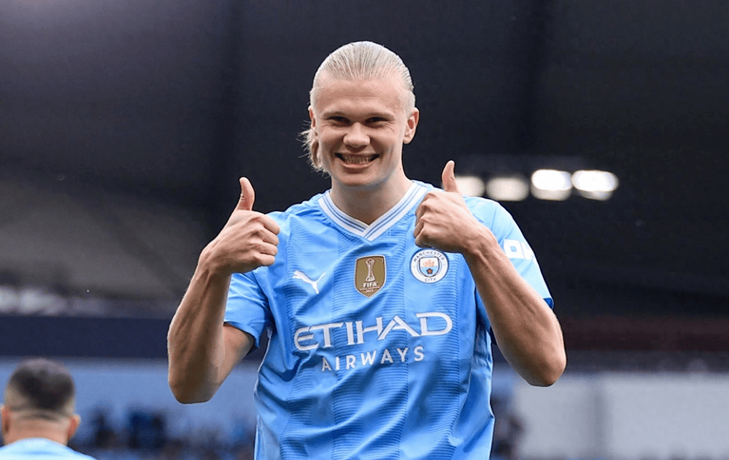 曼城主场-不敌狼队，领先失守宿命悖逆的简单介绍